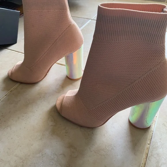 CALL IT SPRING - Picture 10 of 10